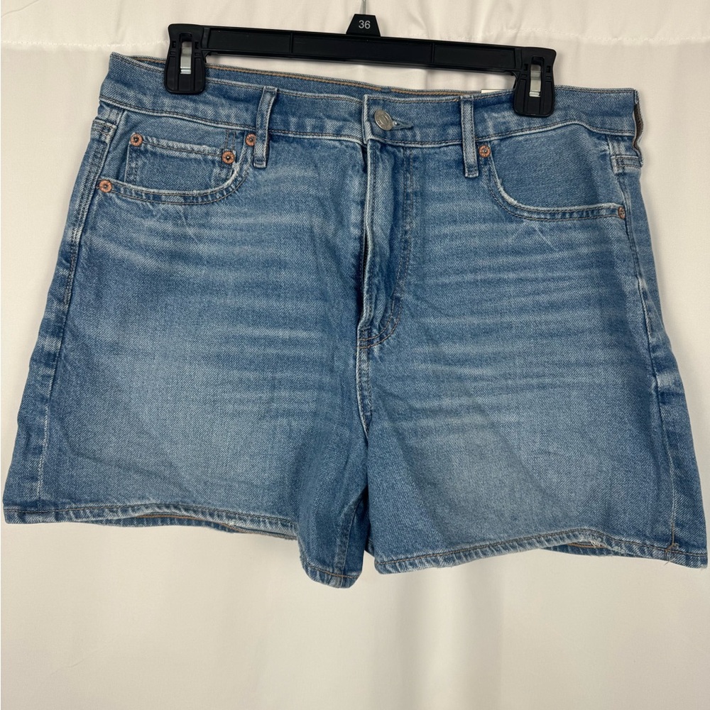 American Eagle Relaxed Short